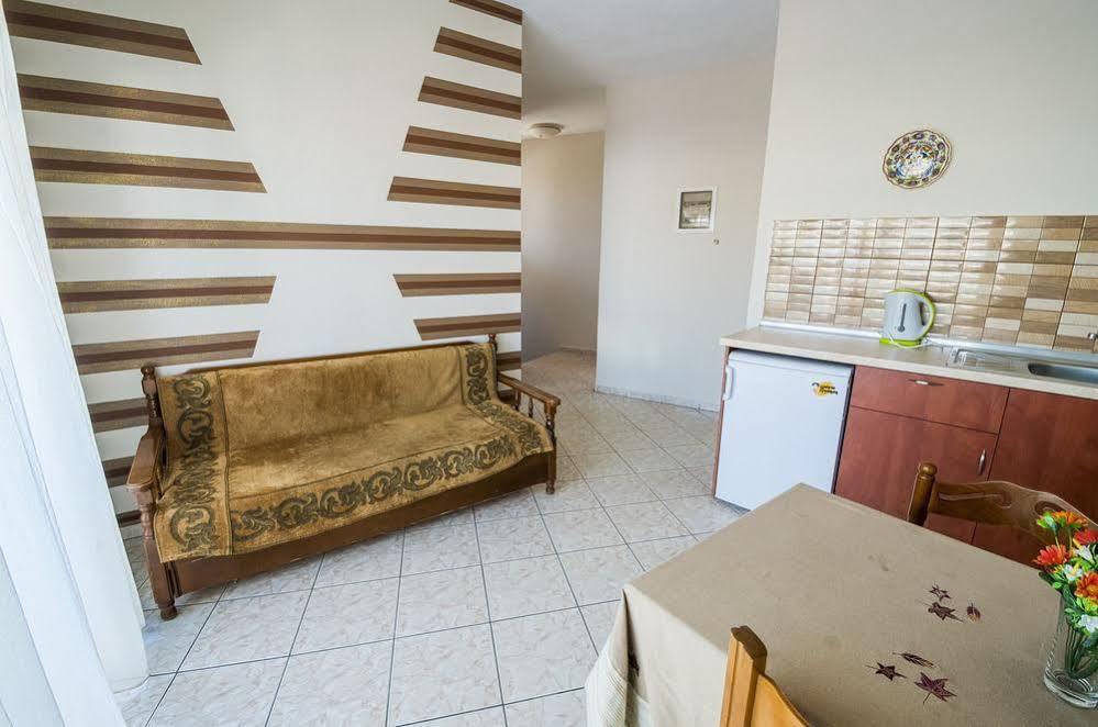 Lina Apartment